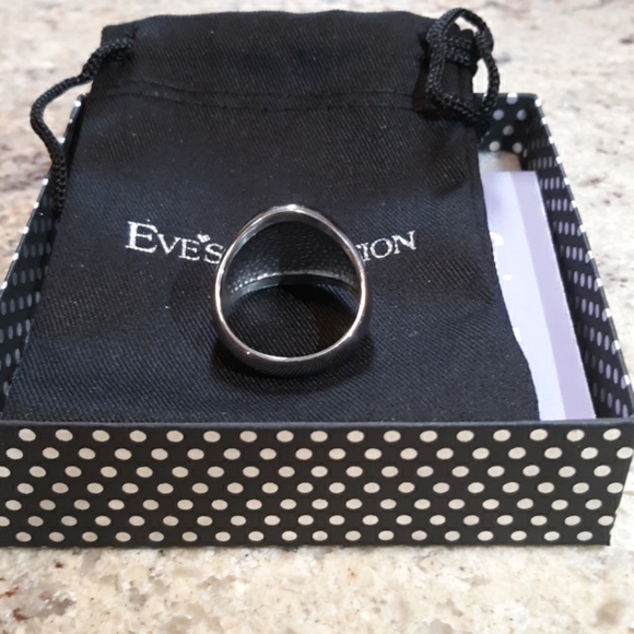 Eves Addiction Men's Stainless Steel Ring - Picture 3 of 3